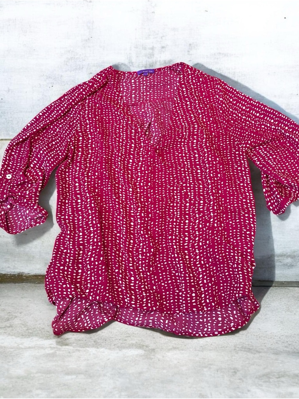West Kei Women's Fuchsia Printed V-Neck High/Low Blouse